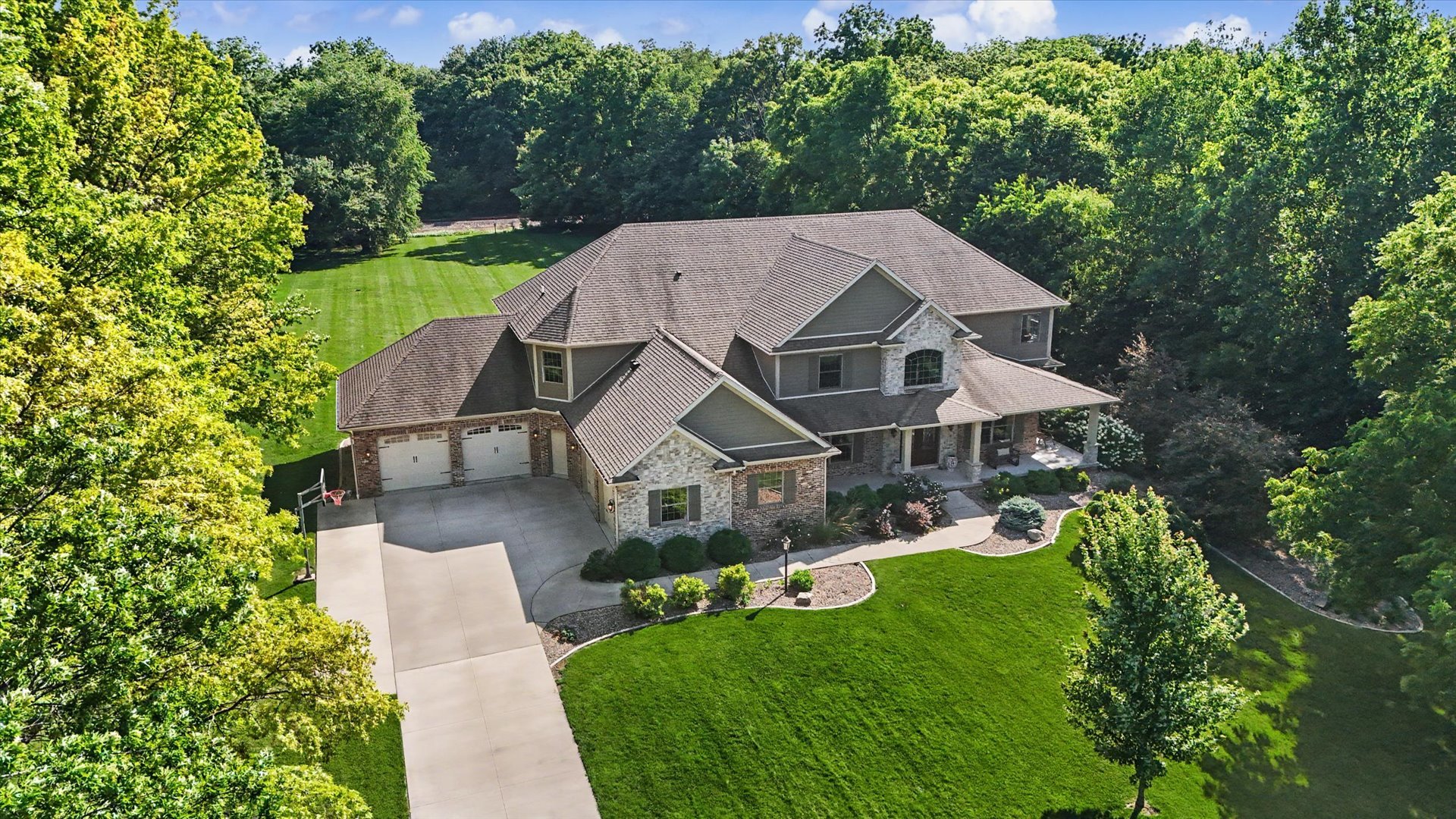 1309 Cross Creek Road Property Photo 6
