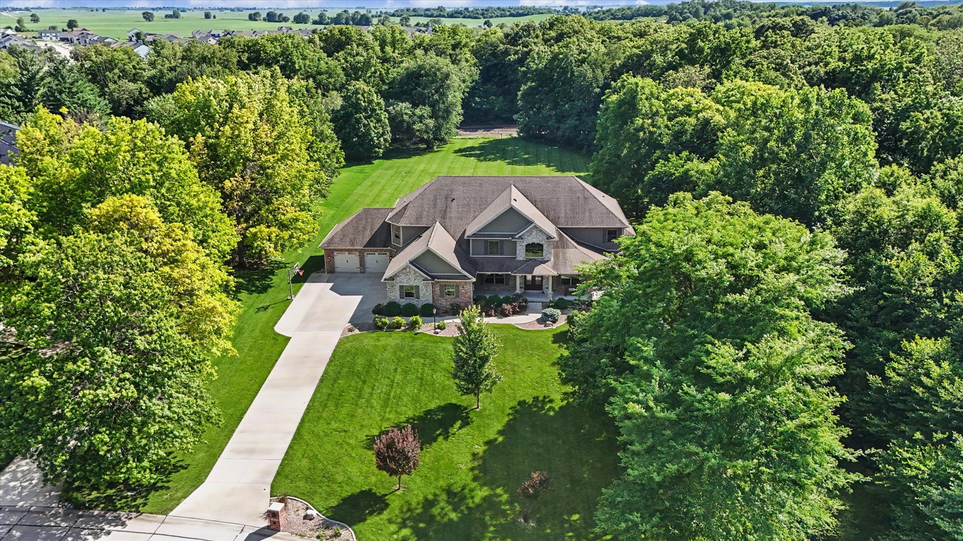 1309 Cross Creek Road Property Photo 8