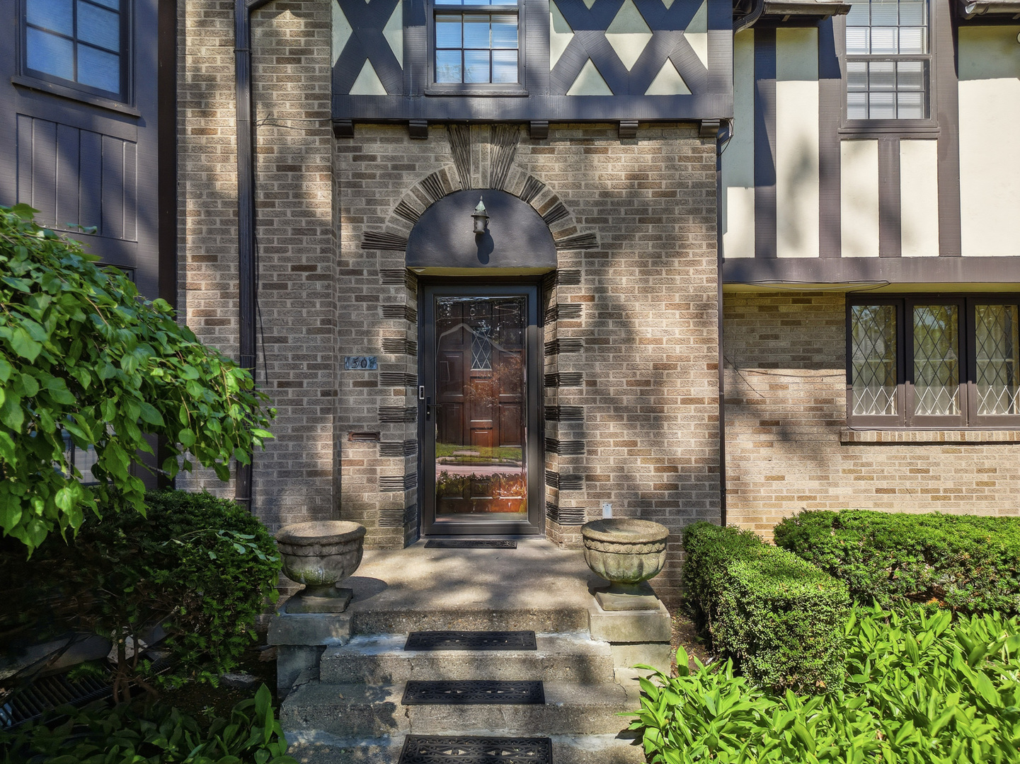 1507 Locust Street Property Photo 5