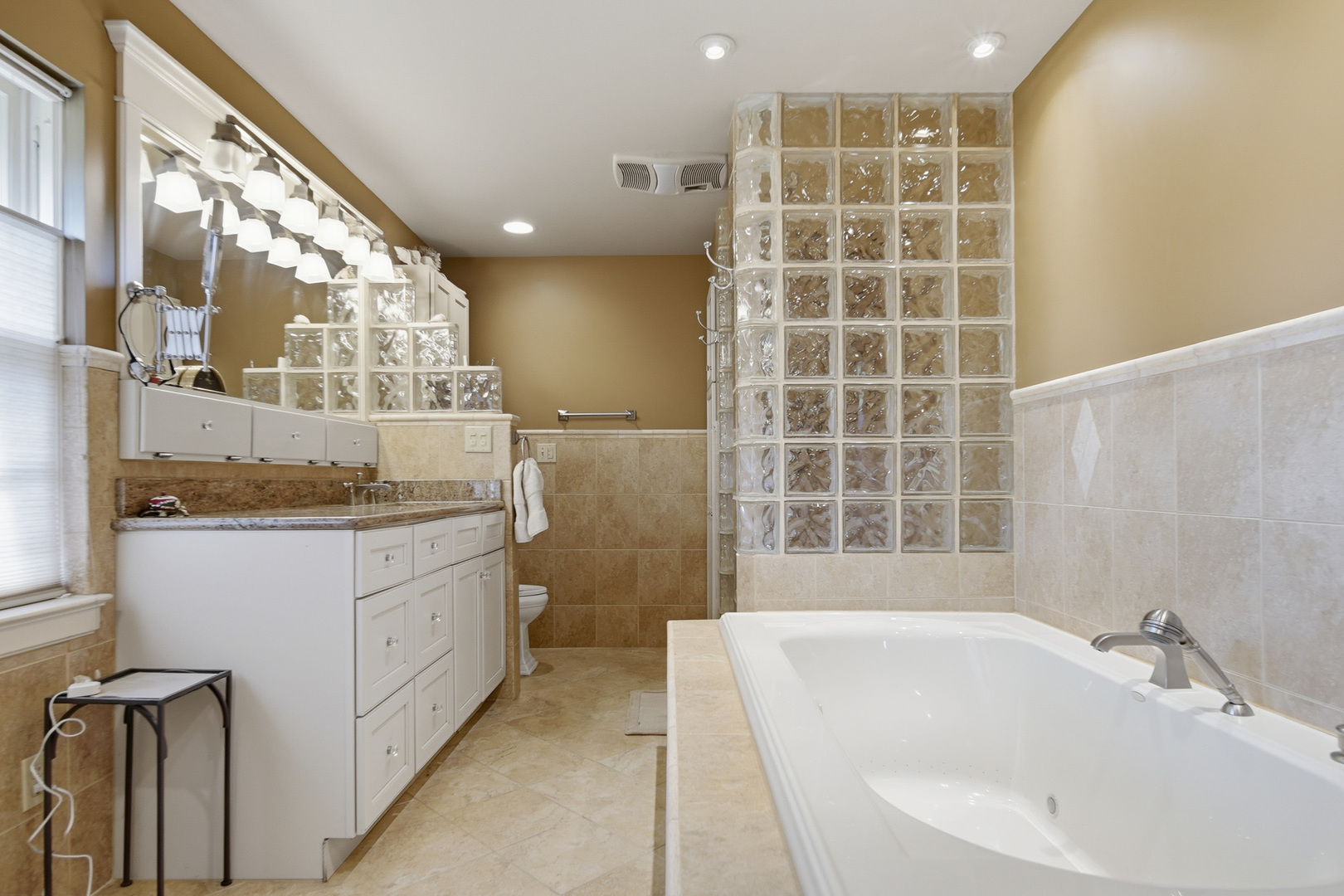 1507 Locust Street Property Photo 62