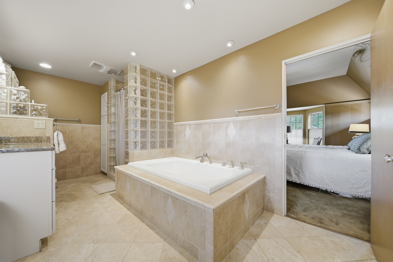 1507 Locust Street Property Photo 63
