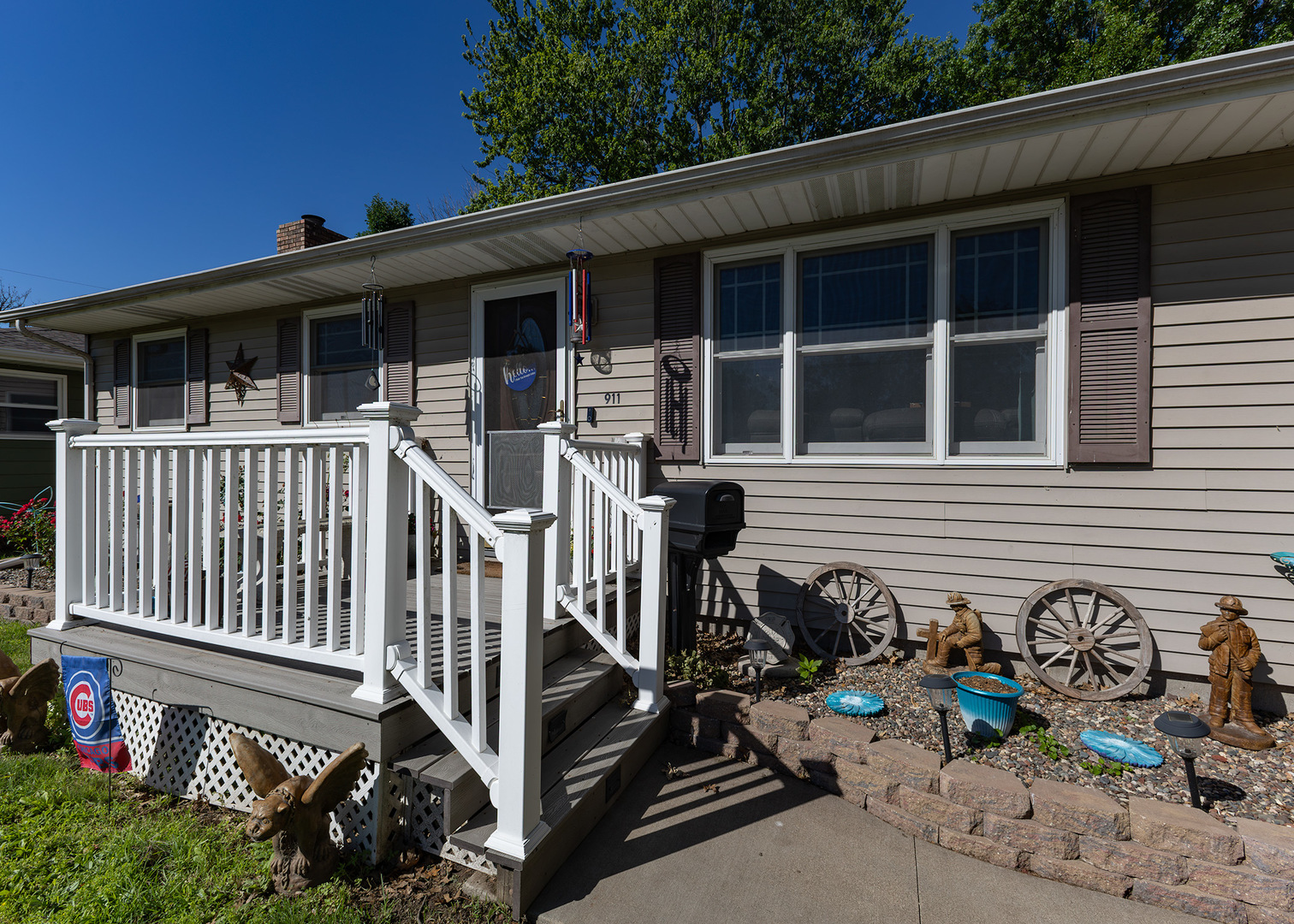 911 6th Avenue Property Photo 3