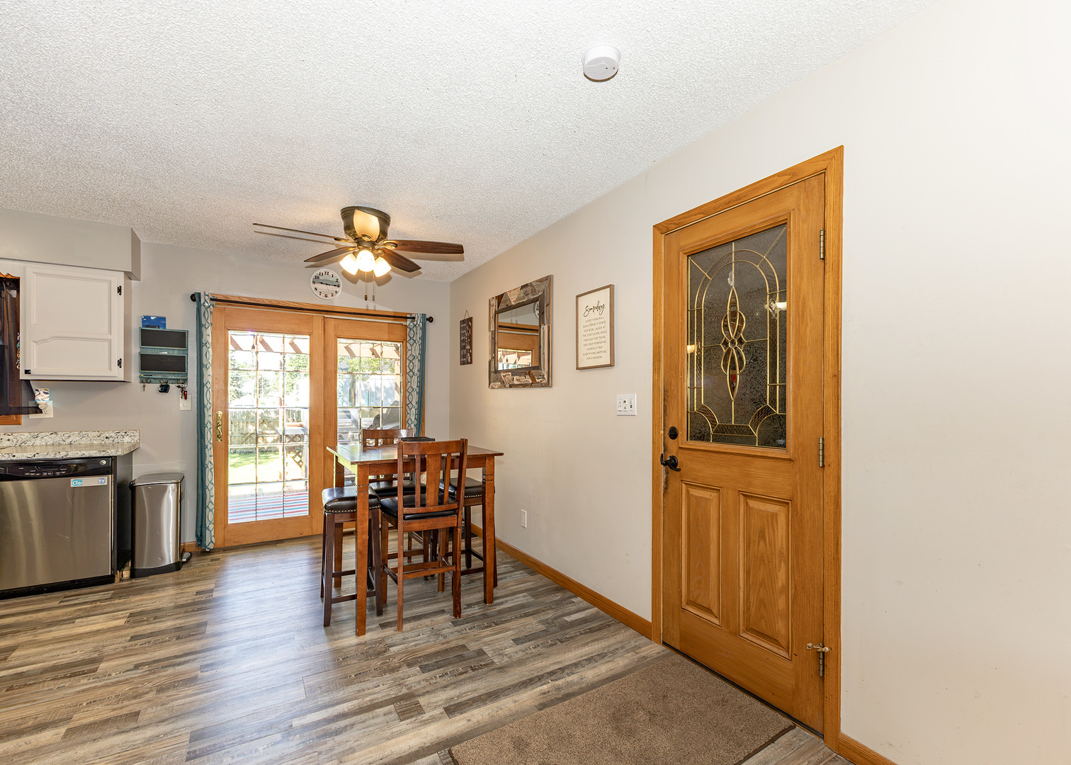 911 6th Avenue Property Photo 6