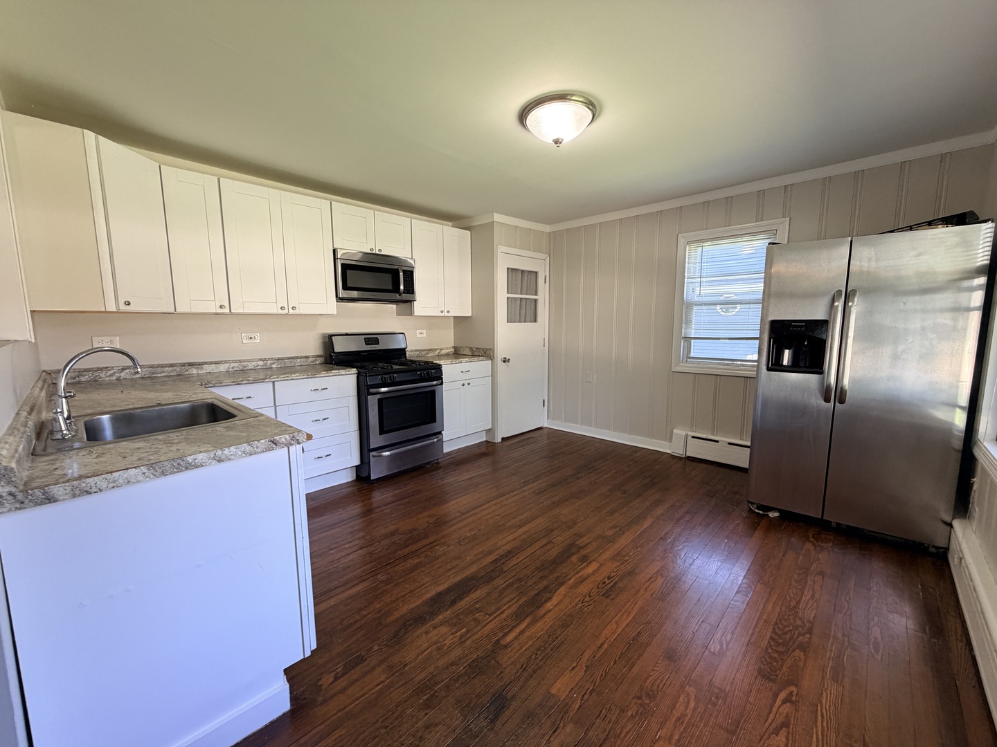 11105 Denny Avenue Property Photo 13