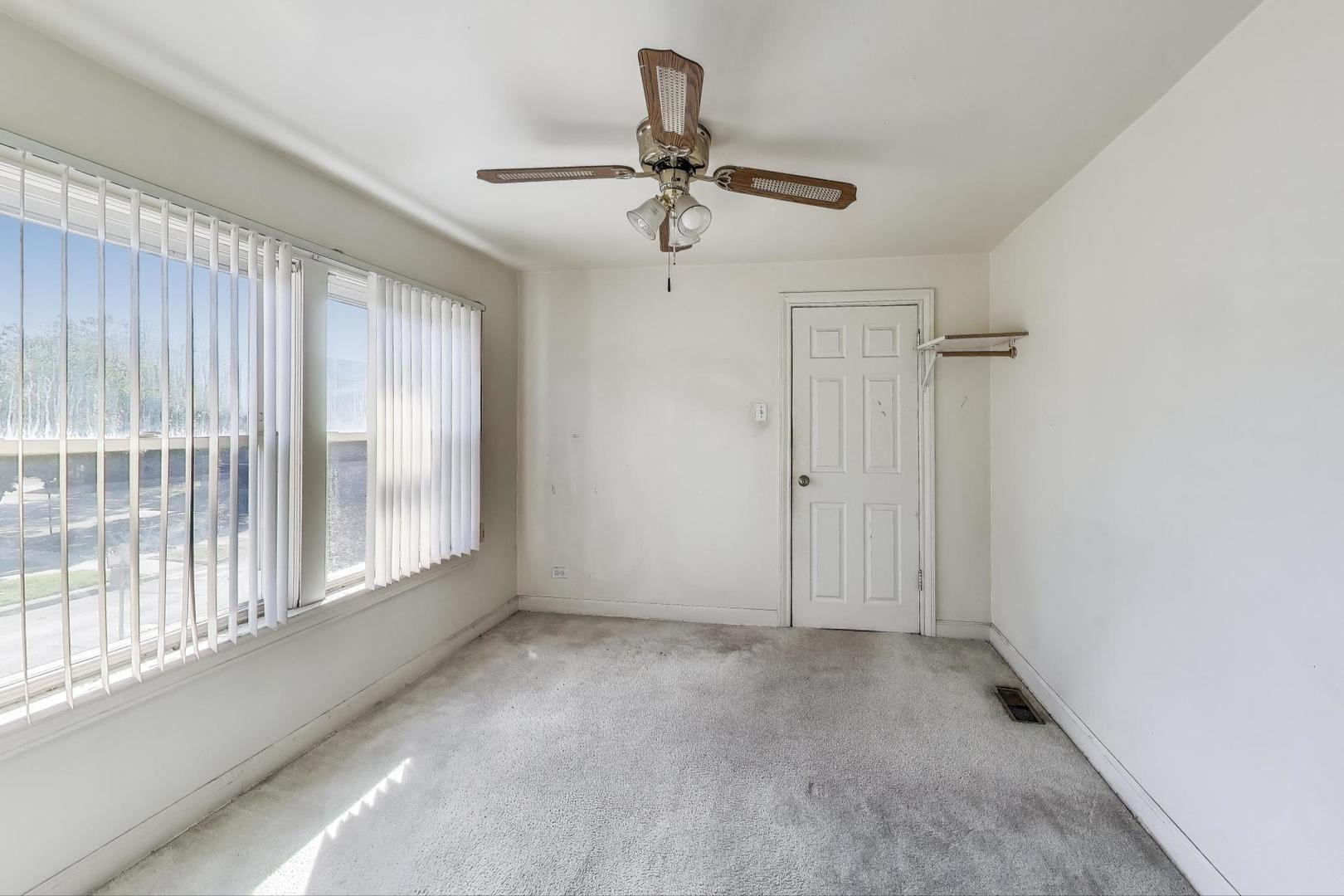 5636 W Augusta Boulevard Property Photo 25