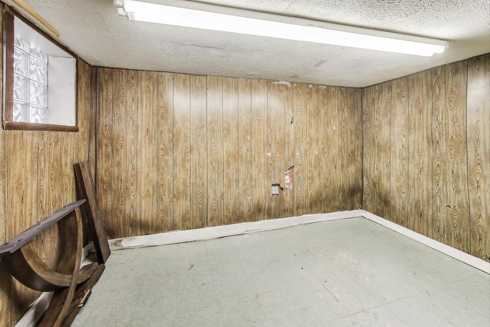 5636 W Augusta Boulevard Property Photo 33
