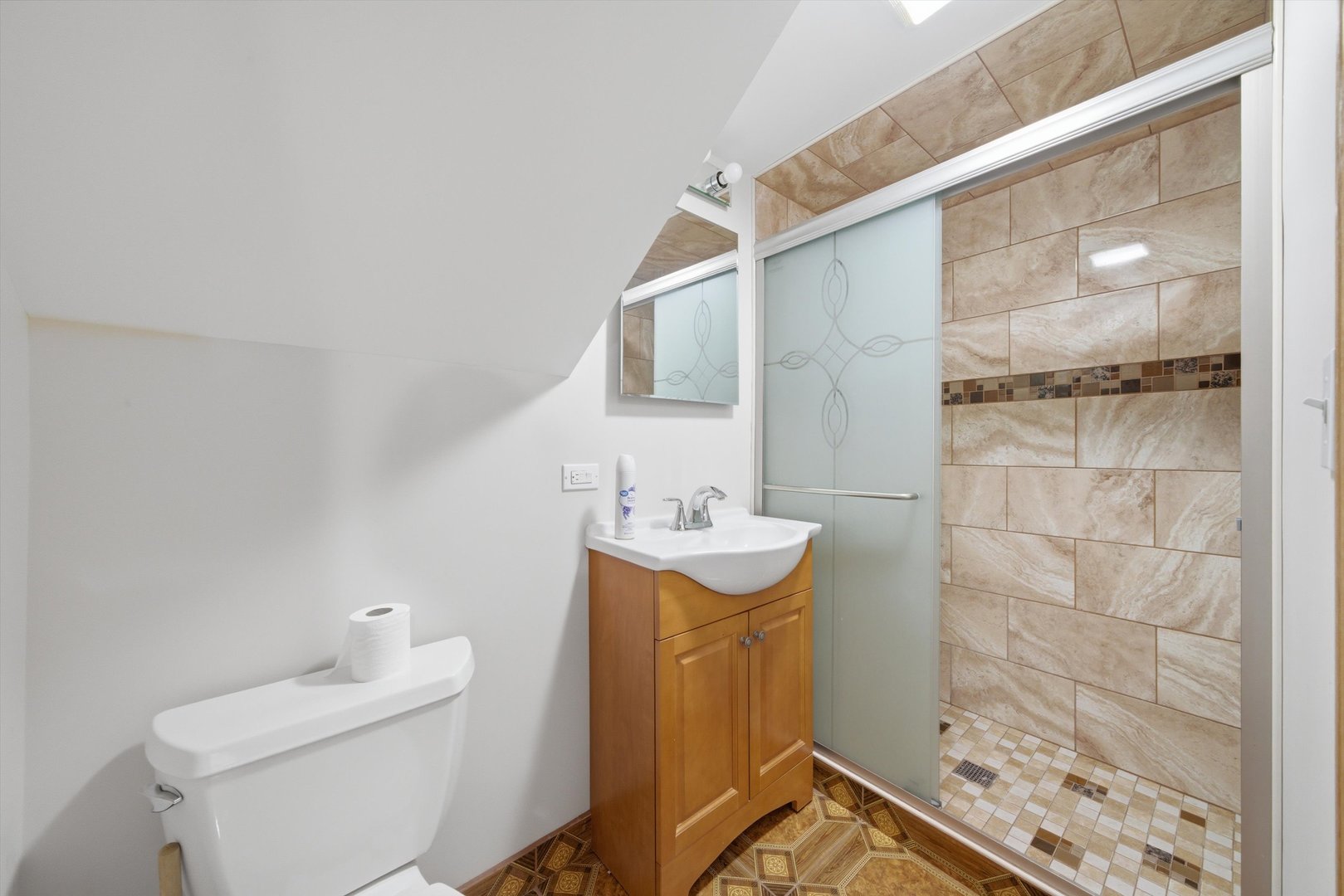 10725 S Rutherford Avenue Property Photo 19