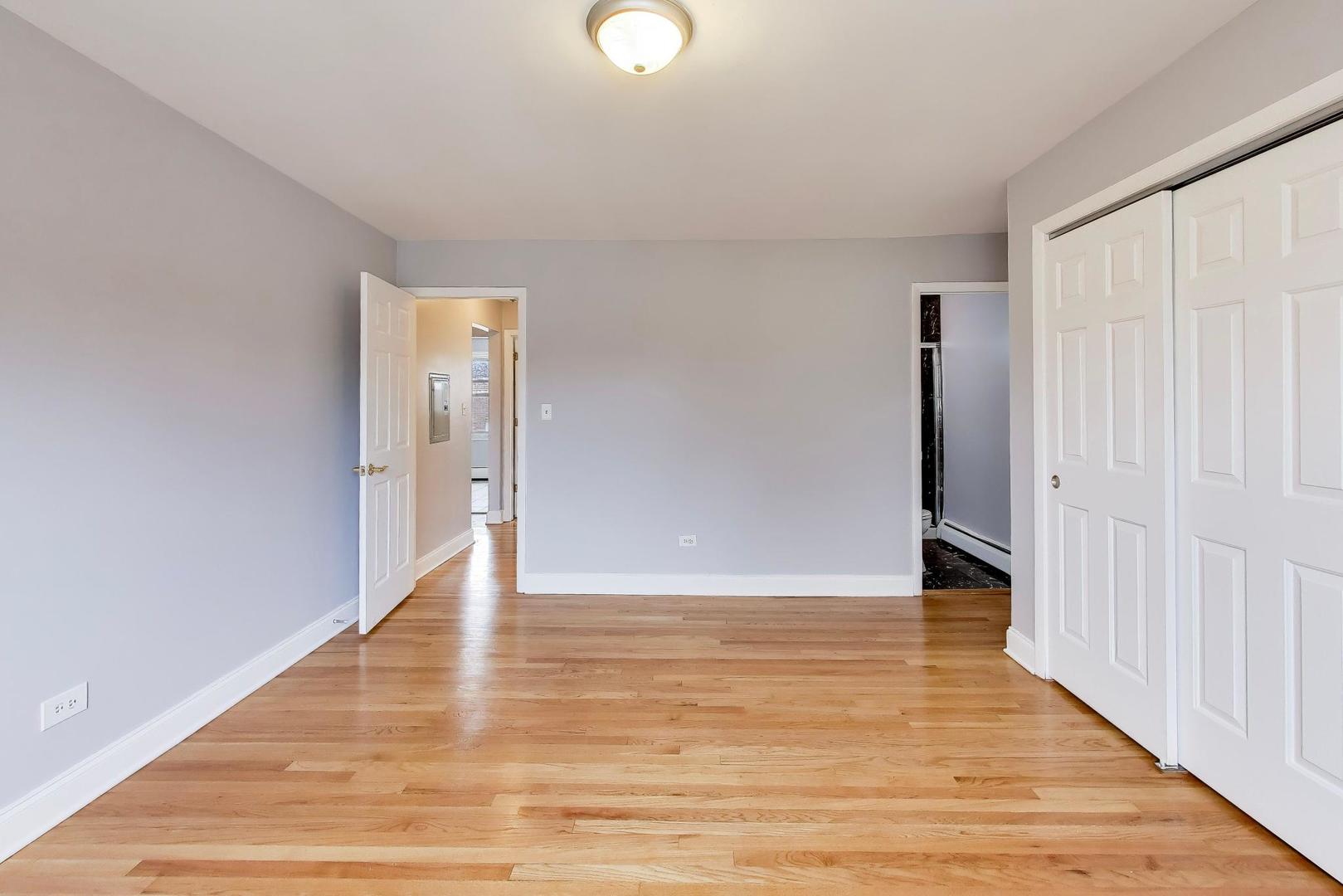 7123 N Damen Avenue 6e Property Photo 14