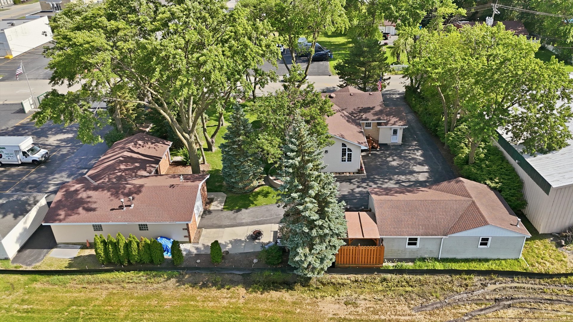24 W 168th Street Property Photo 4