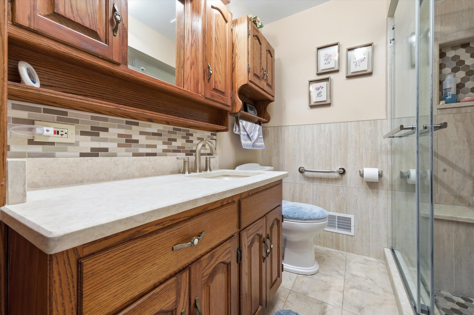 24 W 168th Street Property Photo 12