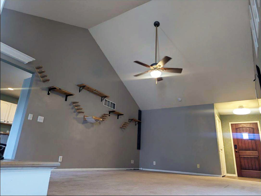 205 S Hossack Street Property Photo 5