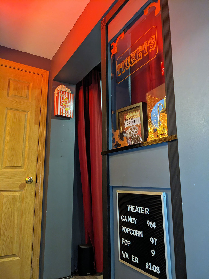 205 S Hossack Street Property Photo 9