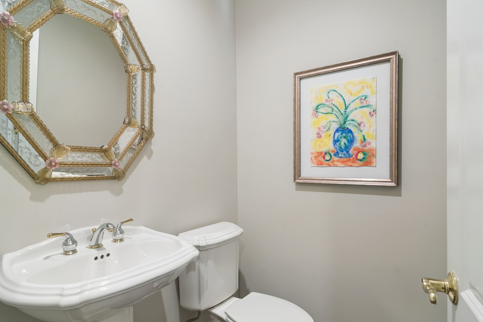 672 S Balmoral Court Property Photo 30