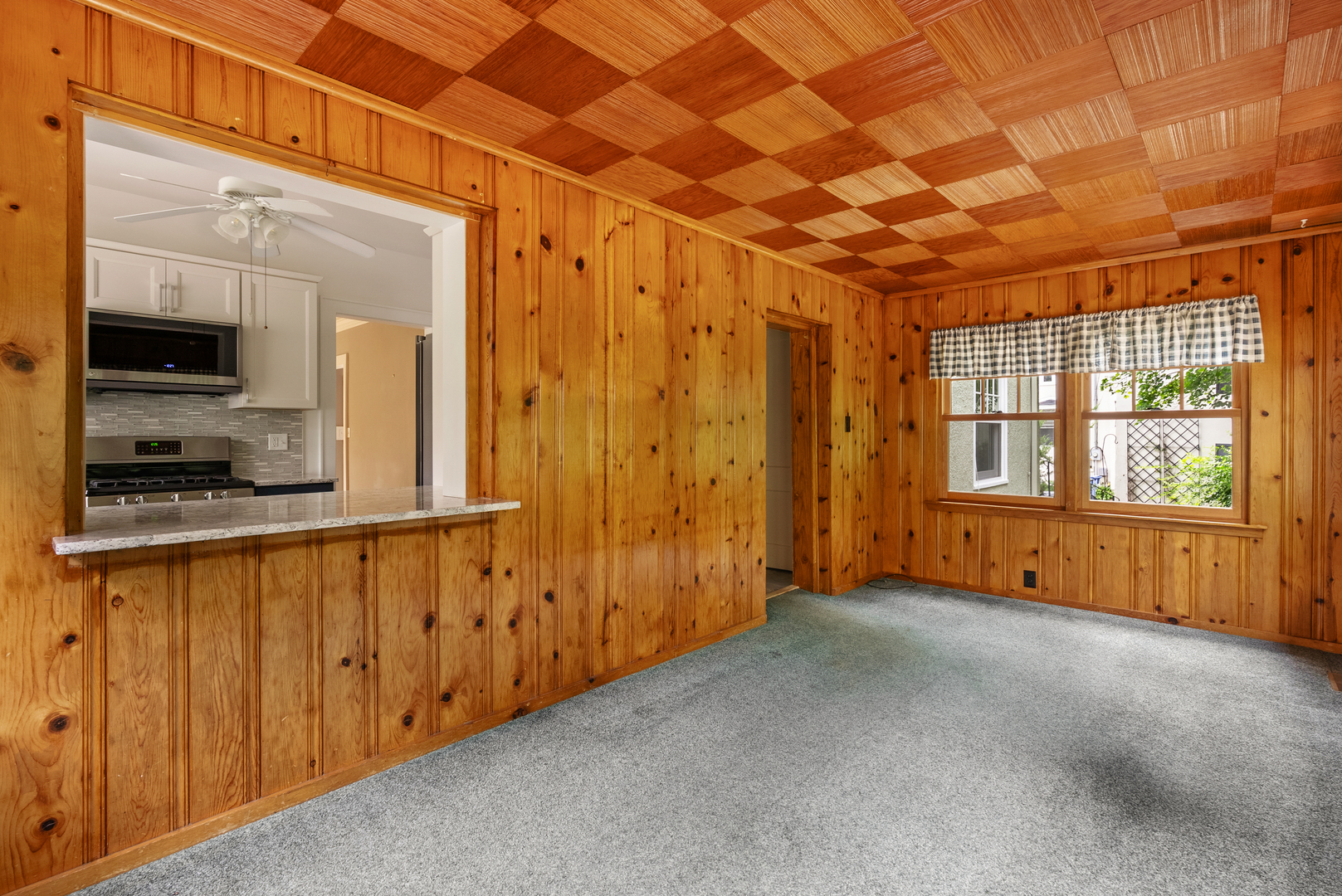 308 Forest Road Property Photo 15