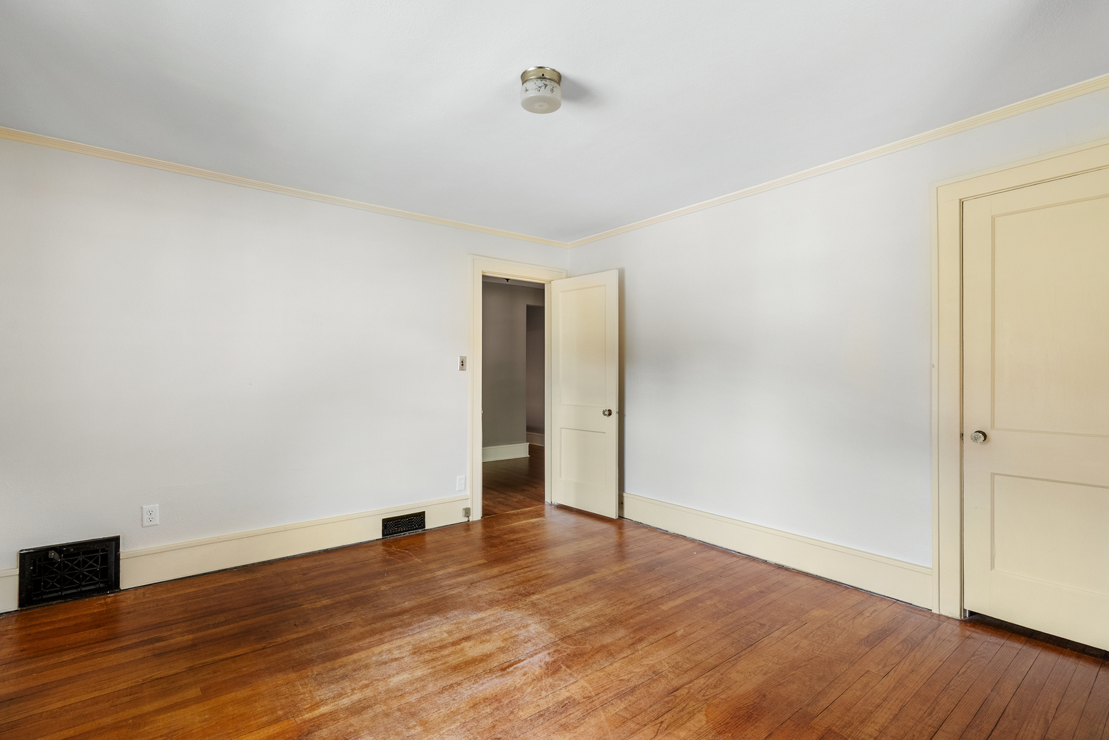 308 Forest Road Property Photo 30