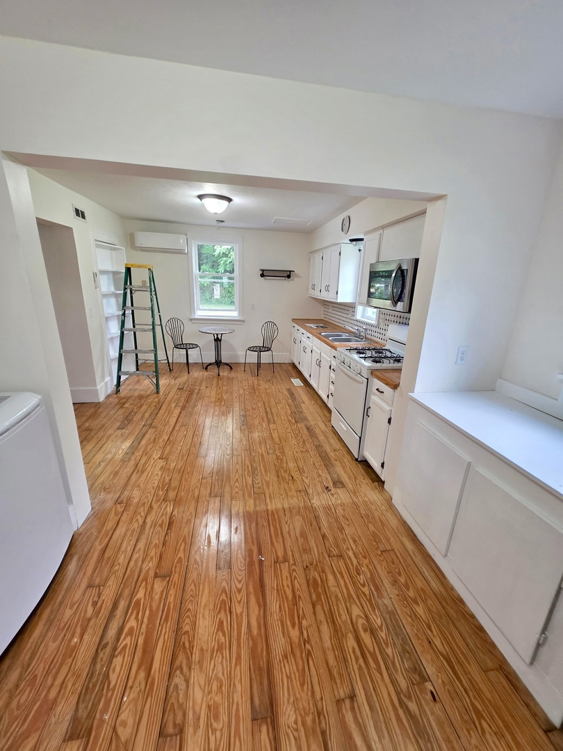 208 Shimp Street Property Photo 7