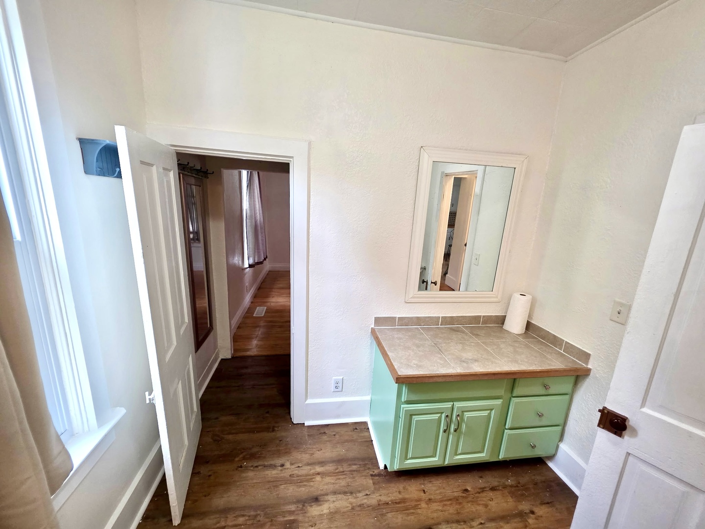 208 Shimp Street Property Photo 9