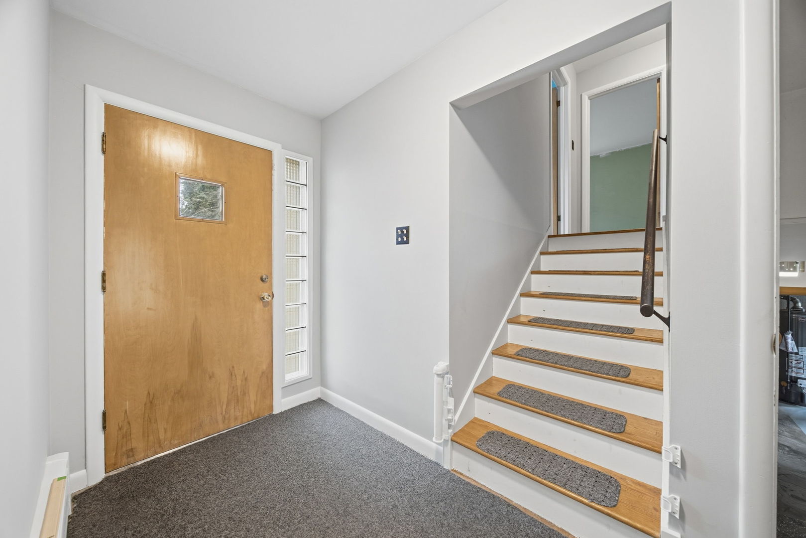 4110 Orchard Lane Property Photo 4