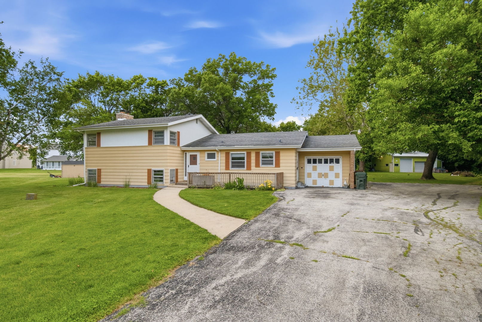 4110 Orchard Lane Property Photo 18