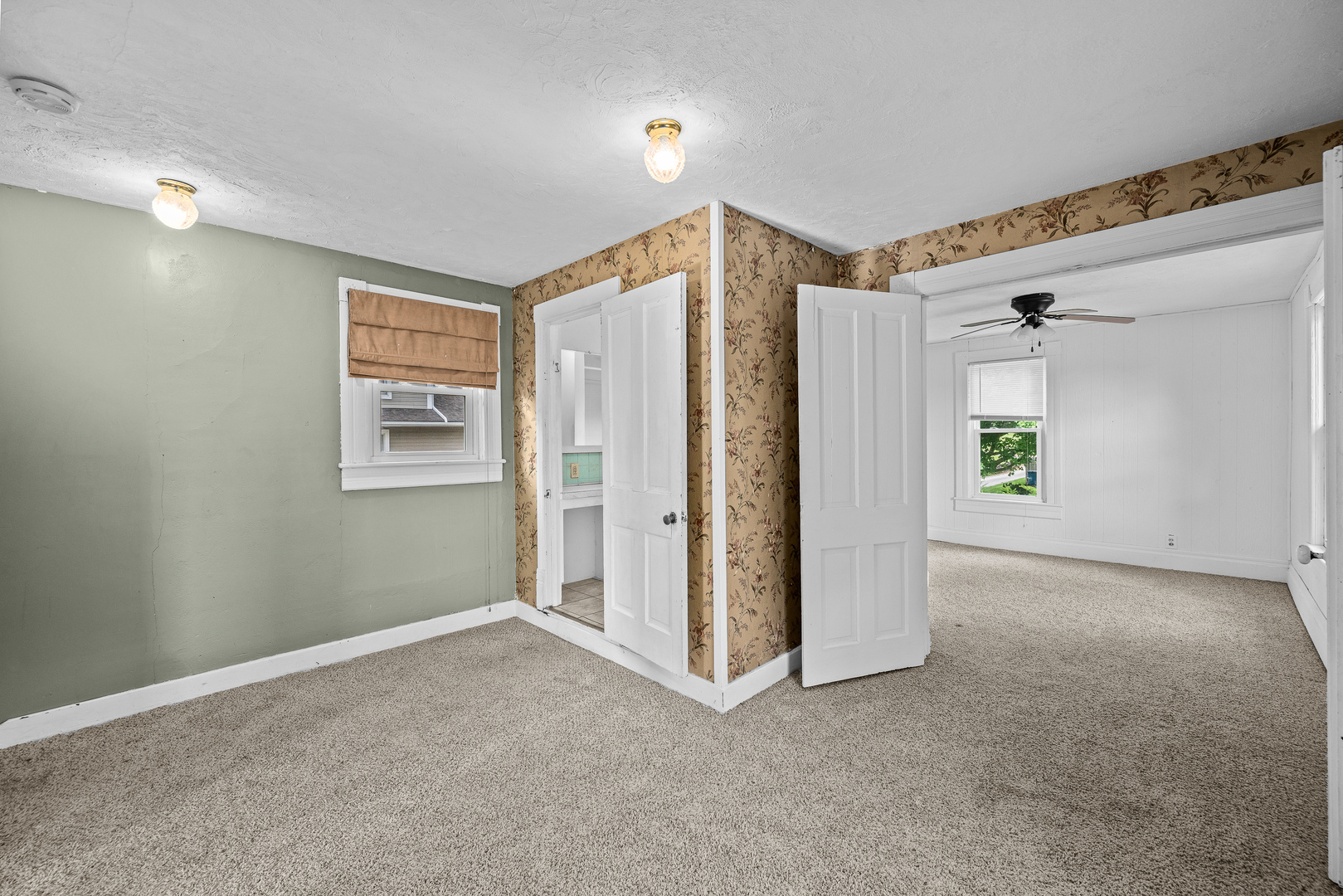 802 N High Street Property Photo 31