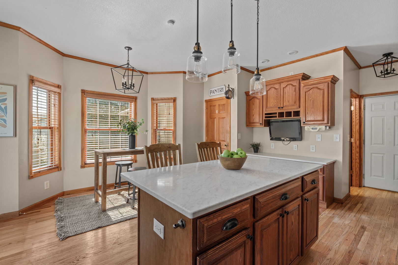 1021 Springbrook Lane Property Photo 15