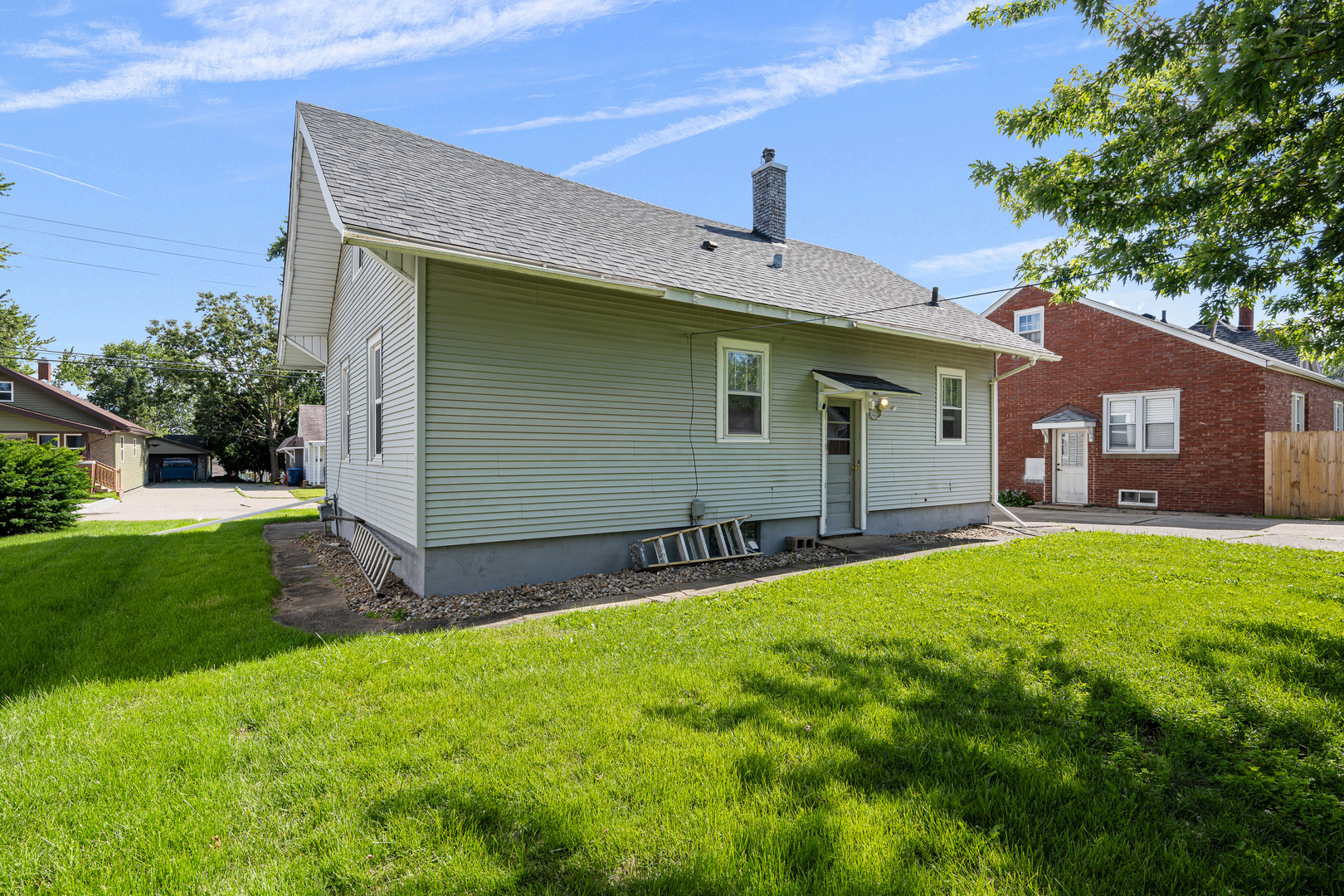 520 Pine Street Property Photo 2