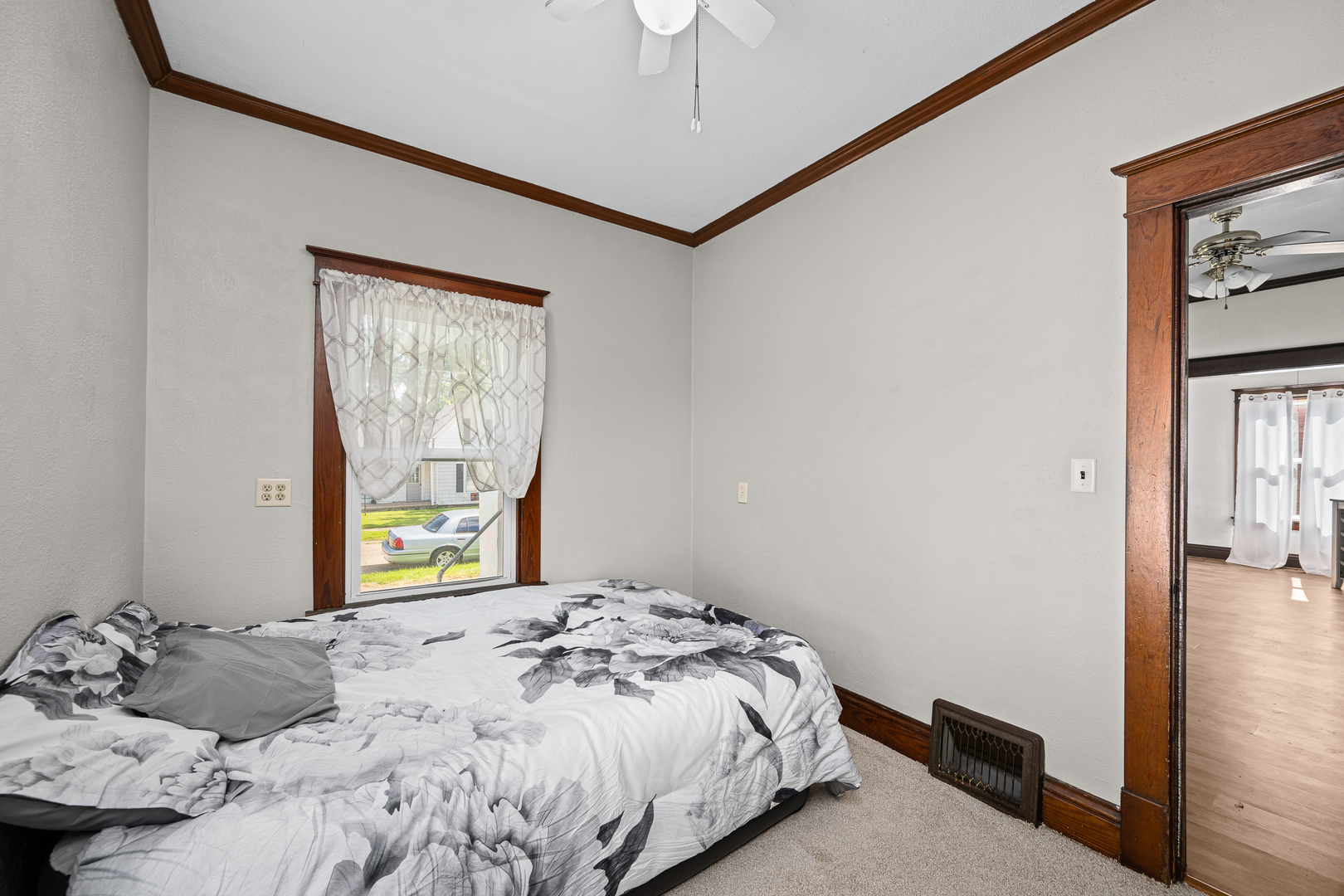 520 Pine Street Property Photo 18