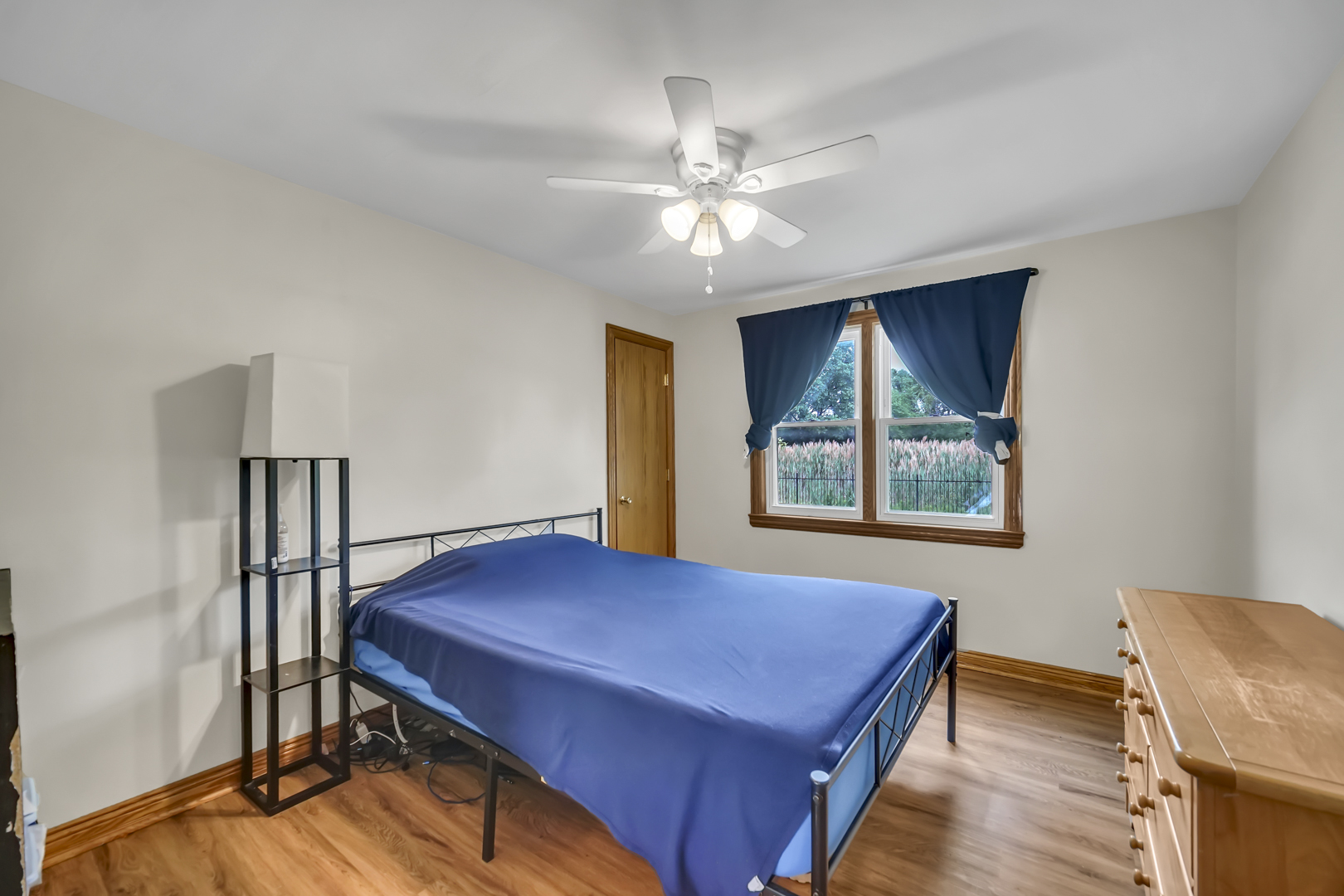 5100 S Rutherford Avenue Property Photo 10
