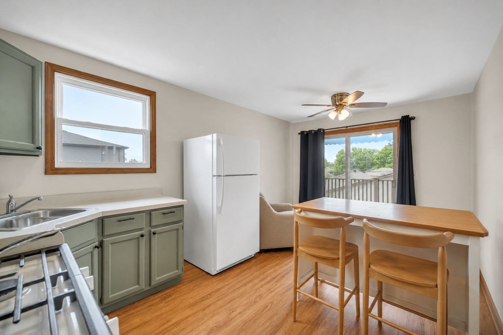 5100 S Rutherford Avenue Property Photo 19