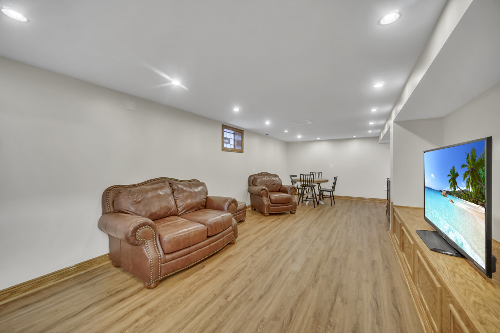 5100 S Rutherford Avenue Property Photo 26