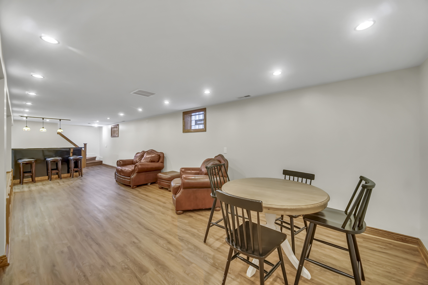 5100 S Rutherford Avenue Property Photo 27