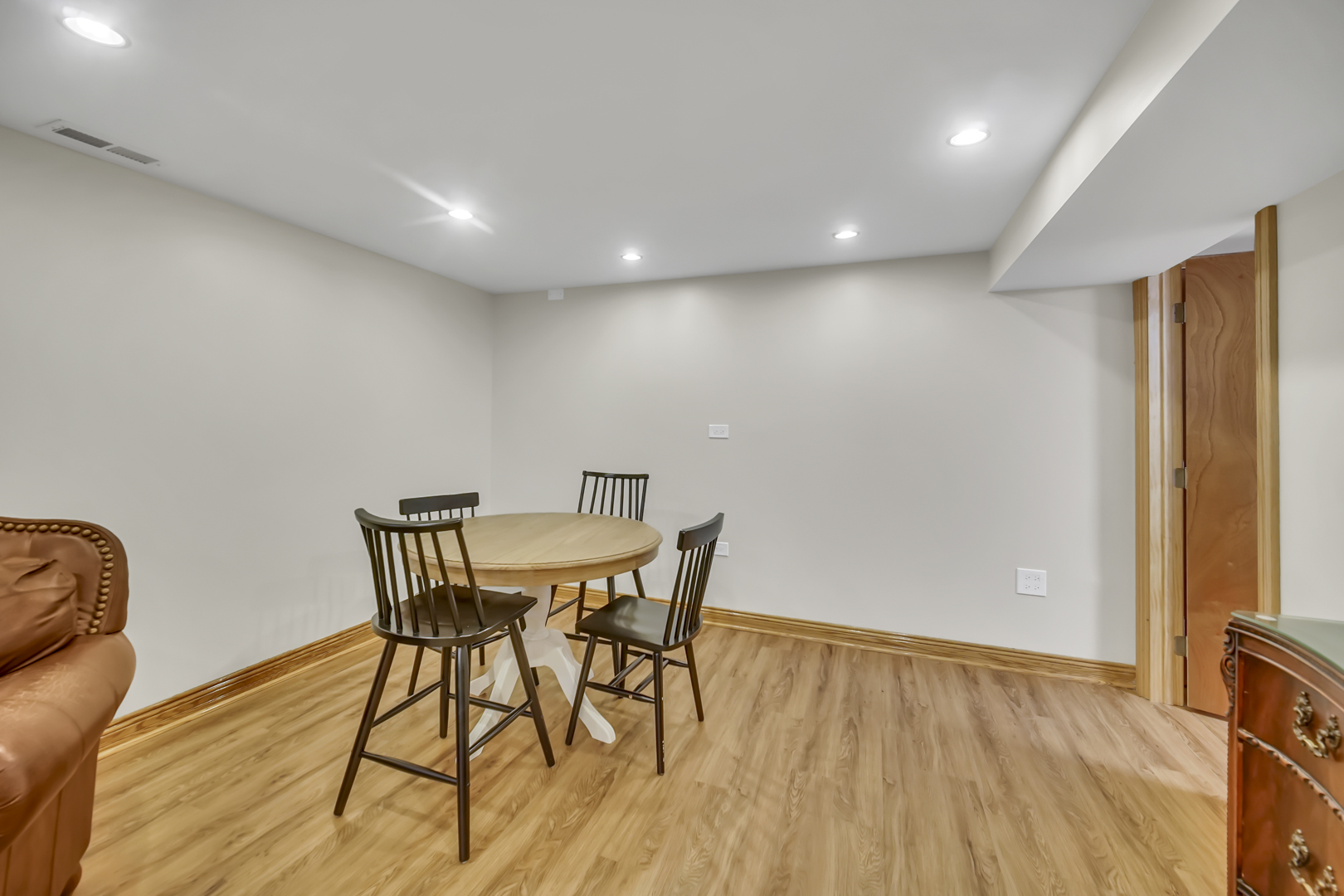 5100 S Rutherford Avenue Property Photo 28