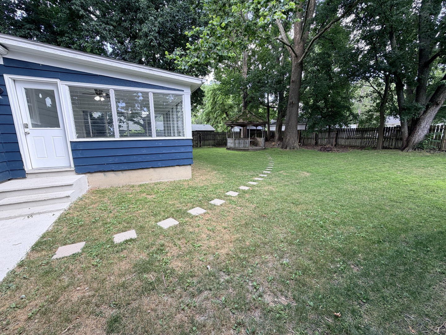 410 E Abe Street Property Photo 26