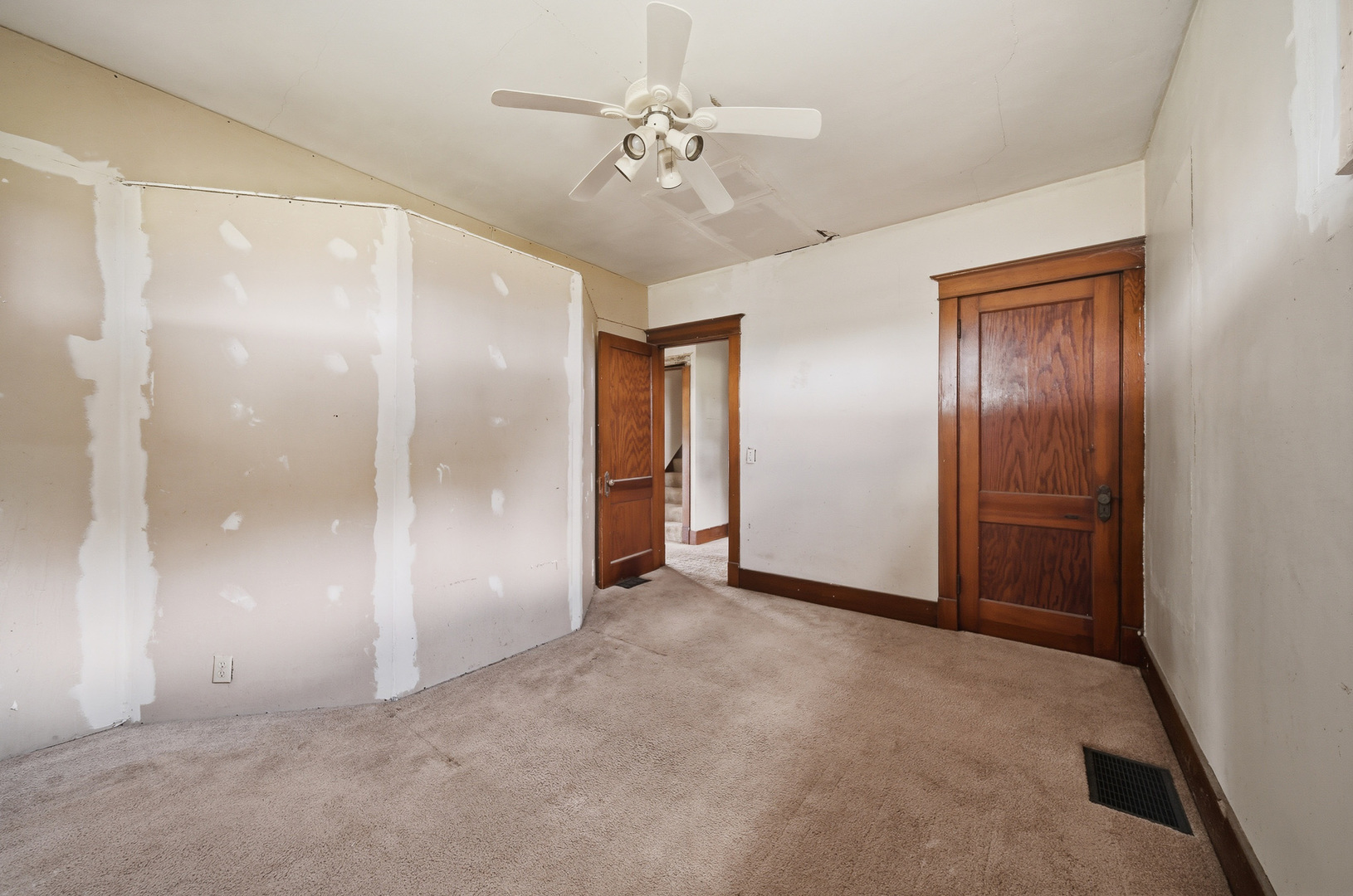2283 E 2750th Street Property Photo 34