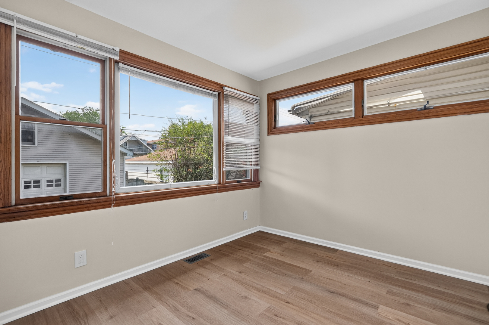 5107 W Berenice Avenue Property Photo 18