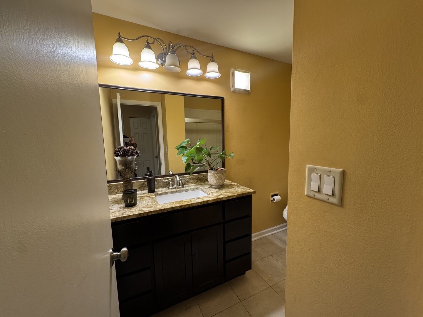 3425 83rd Street D13 Property Photo 11