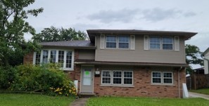 7613 161st Place Property Photo 1