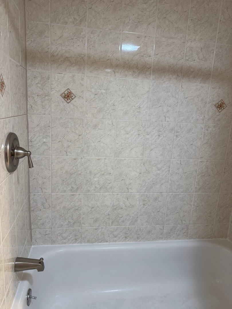 2434 W Pershing Road Property Photo 17