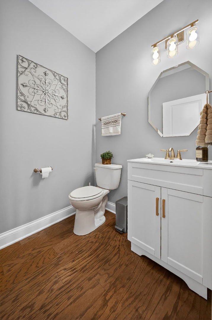 4319 Plantree Road Property Photo 40