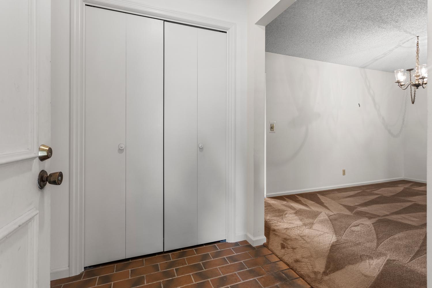 2107 Gunn Drive Property Photo 9
