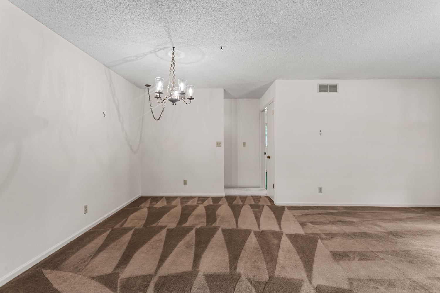 2107 Gunn Drive Property Photo 10
