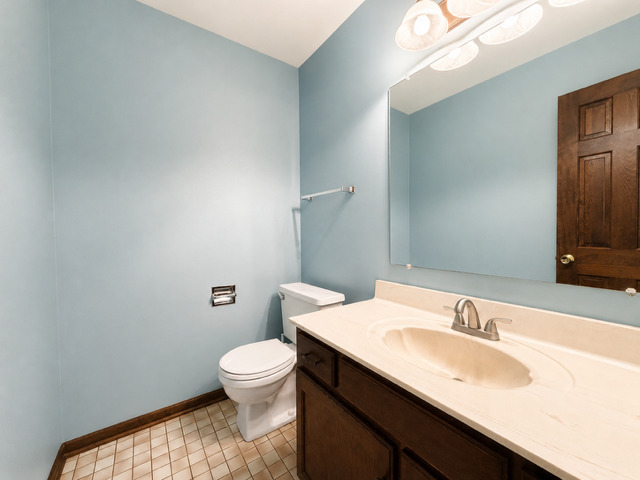 1696 Vermont Drive Property Photo 7
