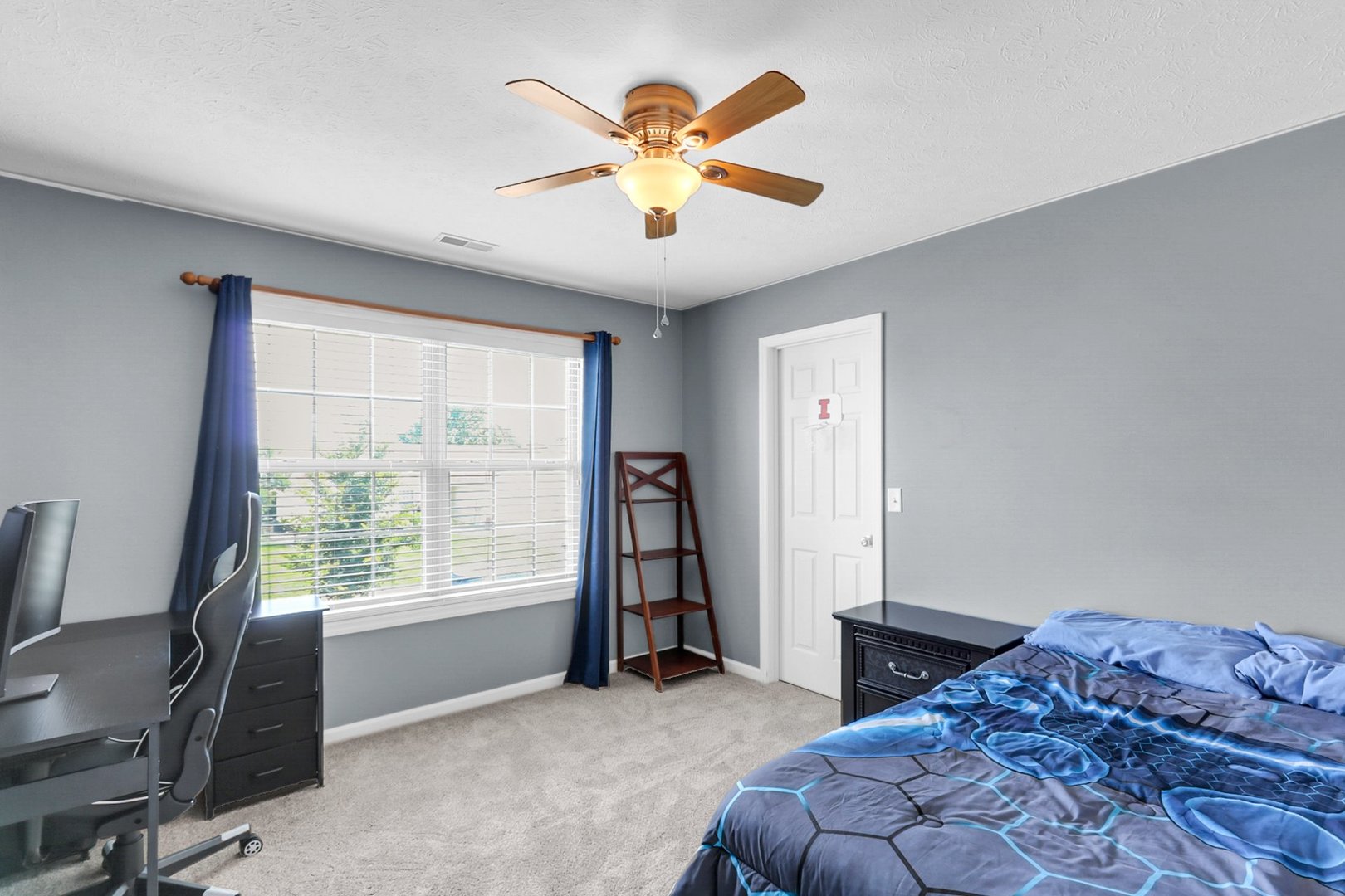 3905 Wild Flower Drive Property Photo 23