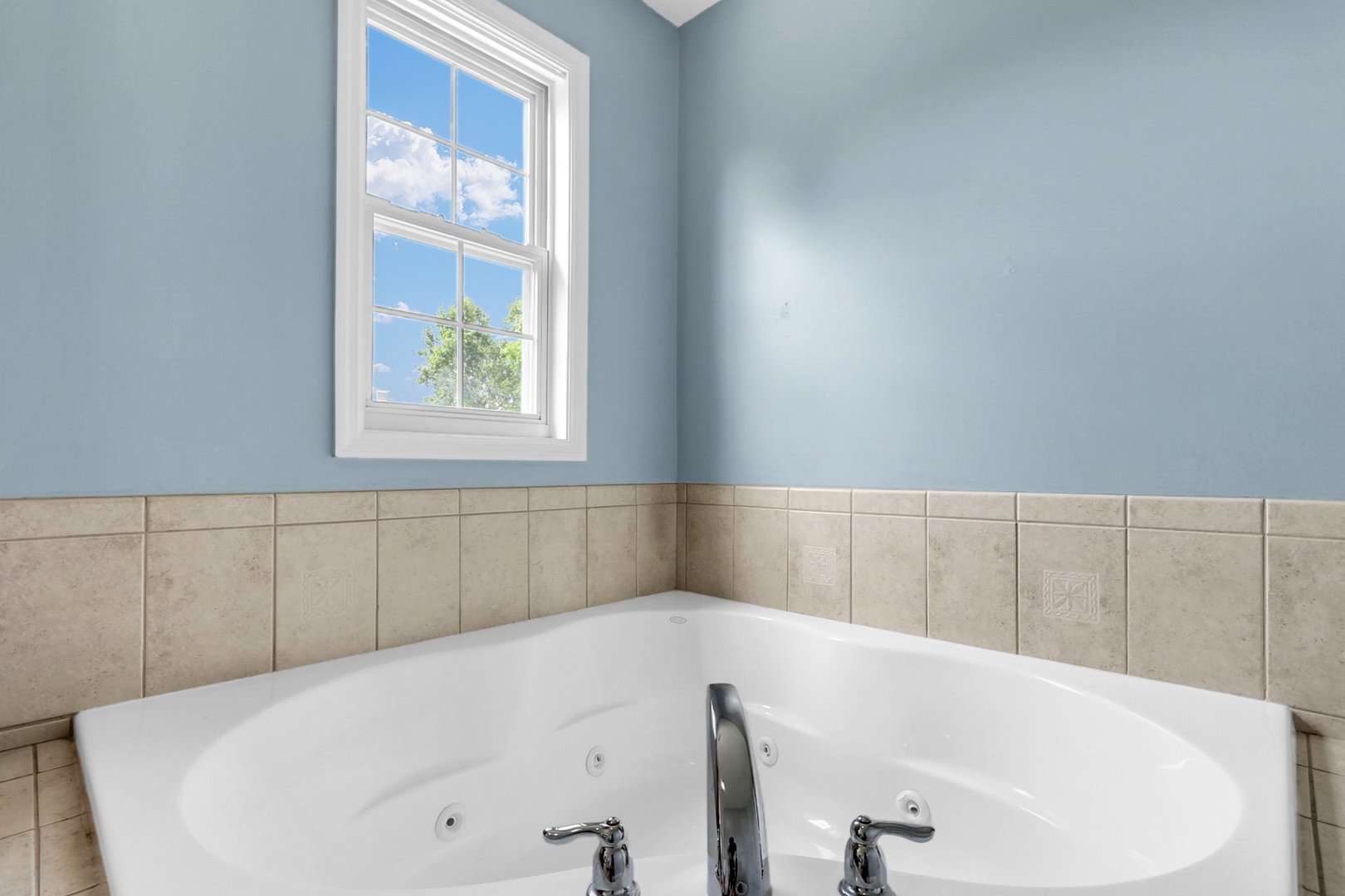 3905 Wild Flower Drive Property Photo 32