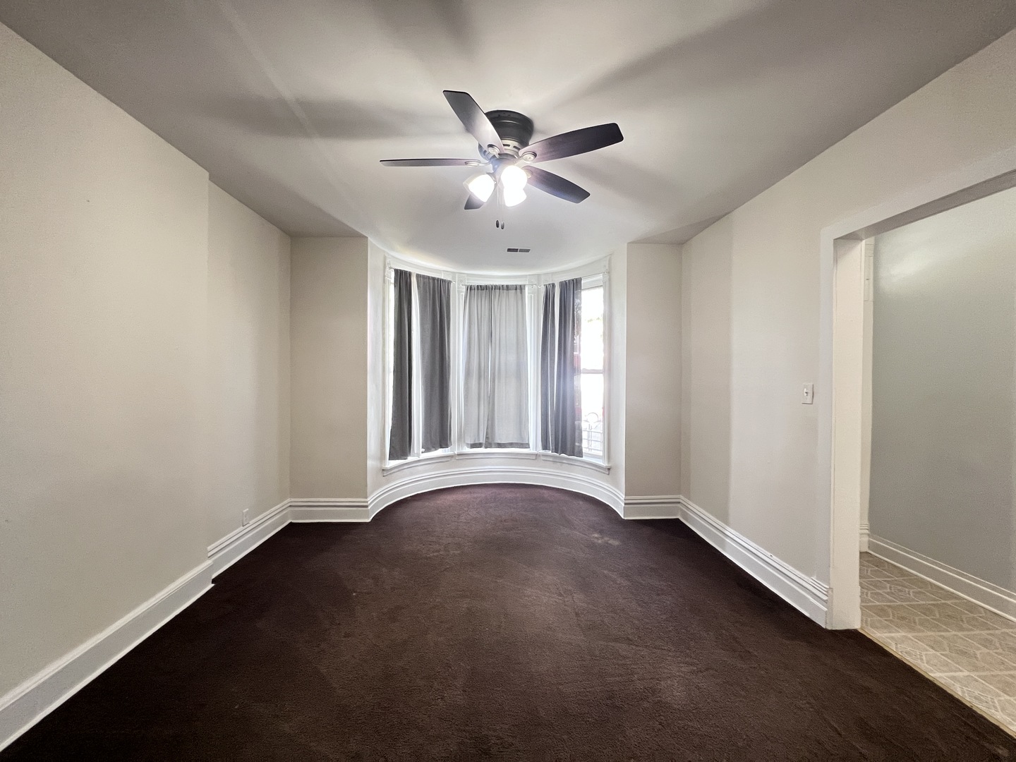 7024 S Wentworth Avenue 1 Property Photo 8