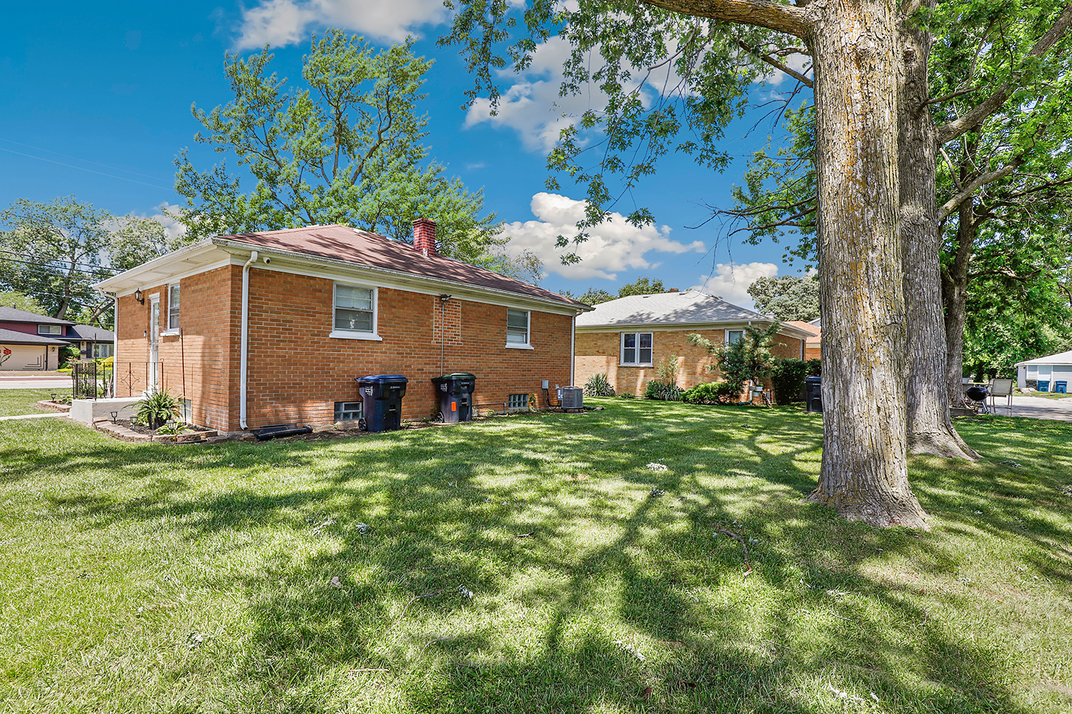 15641 S Park Avenue Property Photo 14