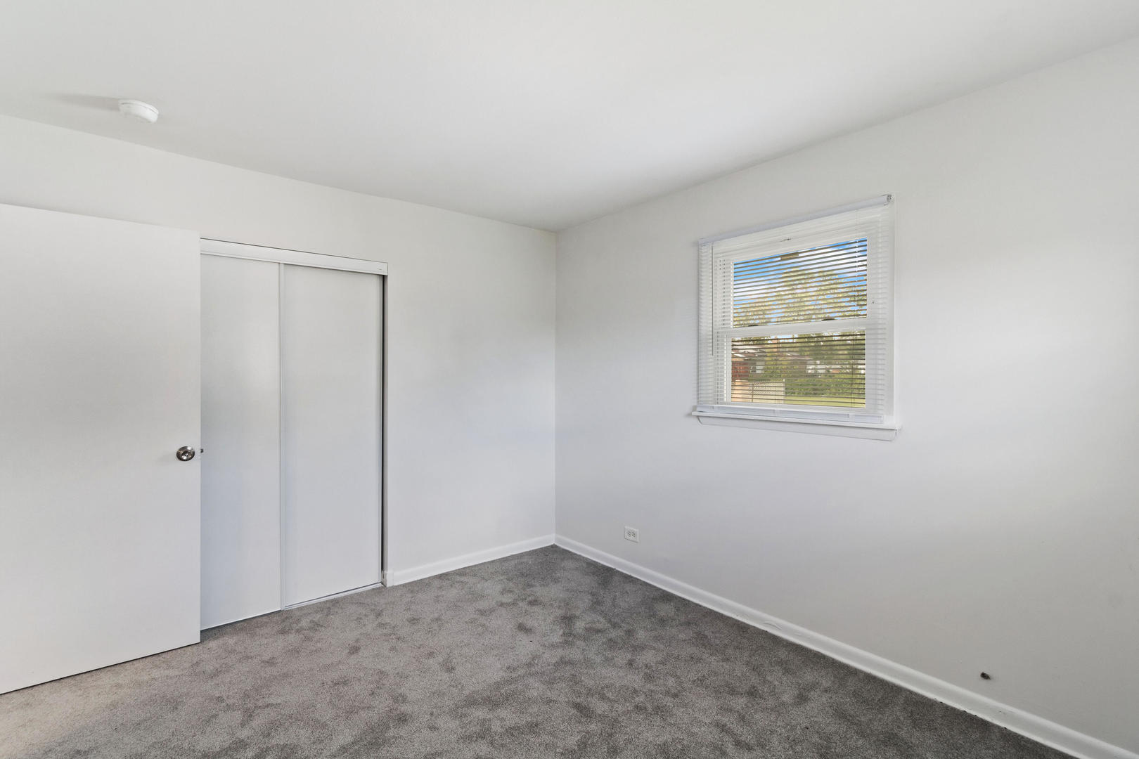 1848 W 163rd Street Property Photo 19