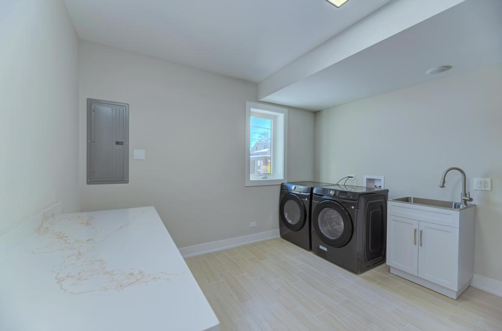 6519 W 82nd Street Property Photo 60