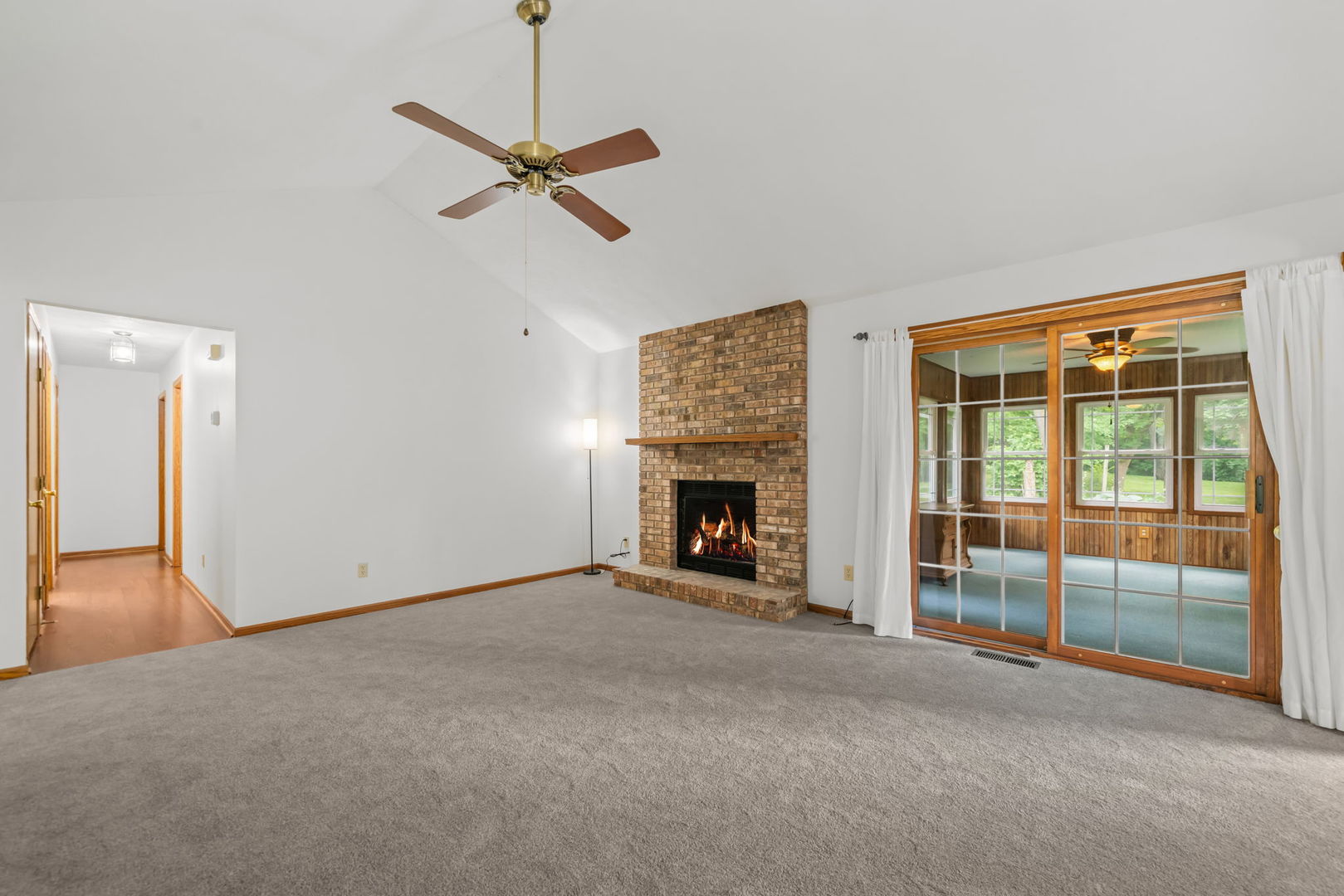 667 Westport Drive Property Photo 16
