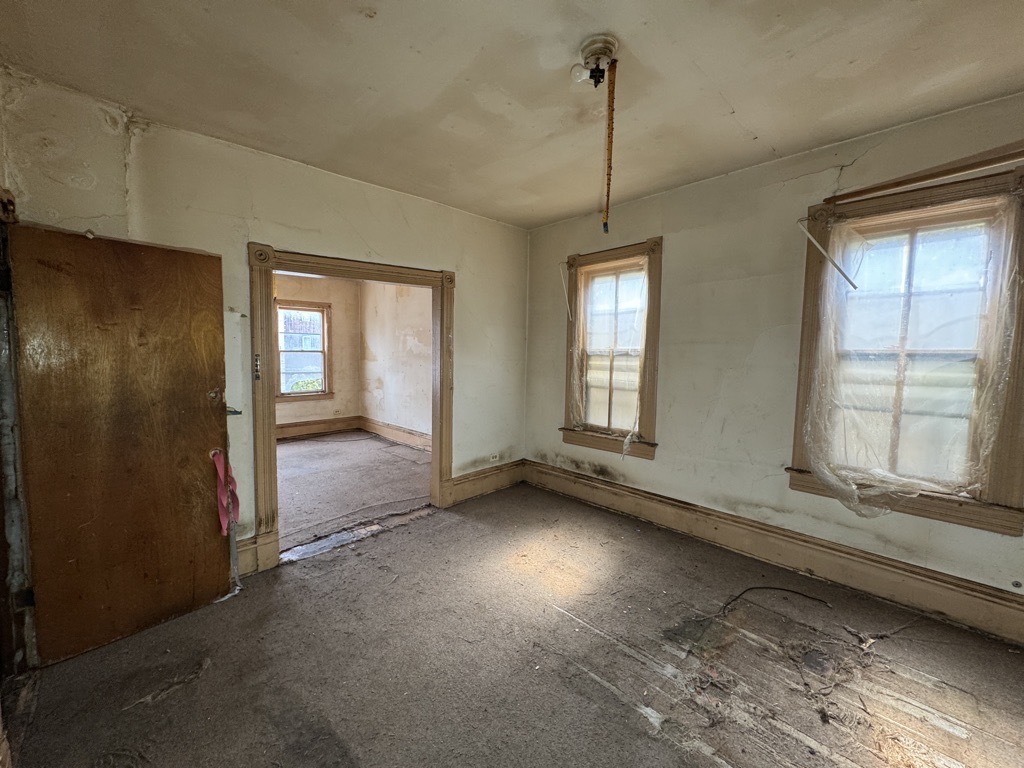 5556 S Princeton Avenue Property Photo 16